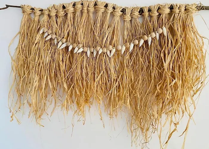 Lupa Alacati Hotel *